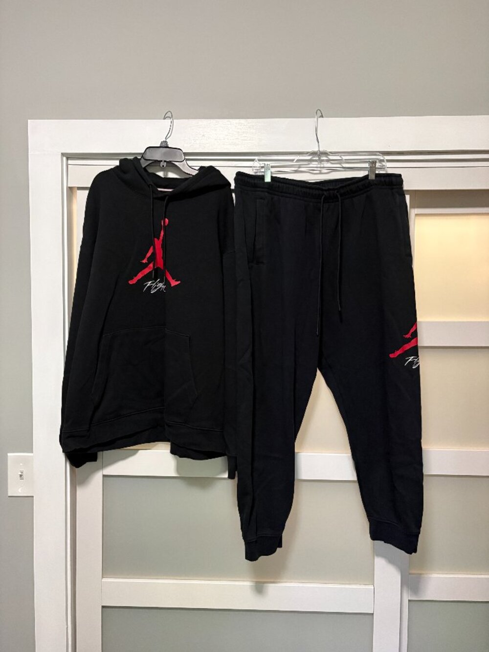 Jordan Air Jordan Matching Jogging Suit Set Joggers Hoodie  XXL Black red EUC